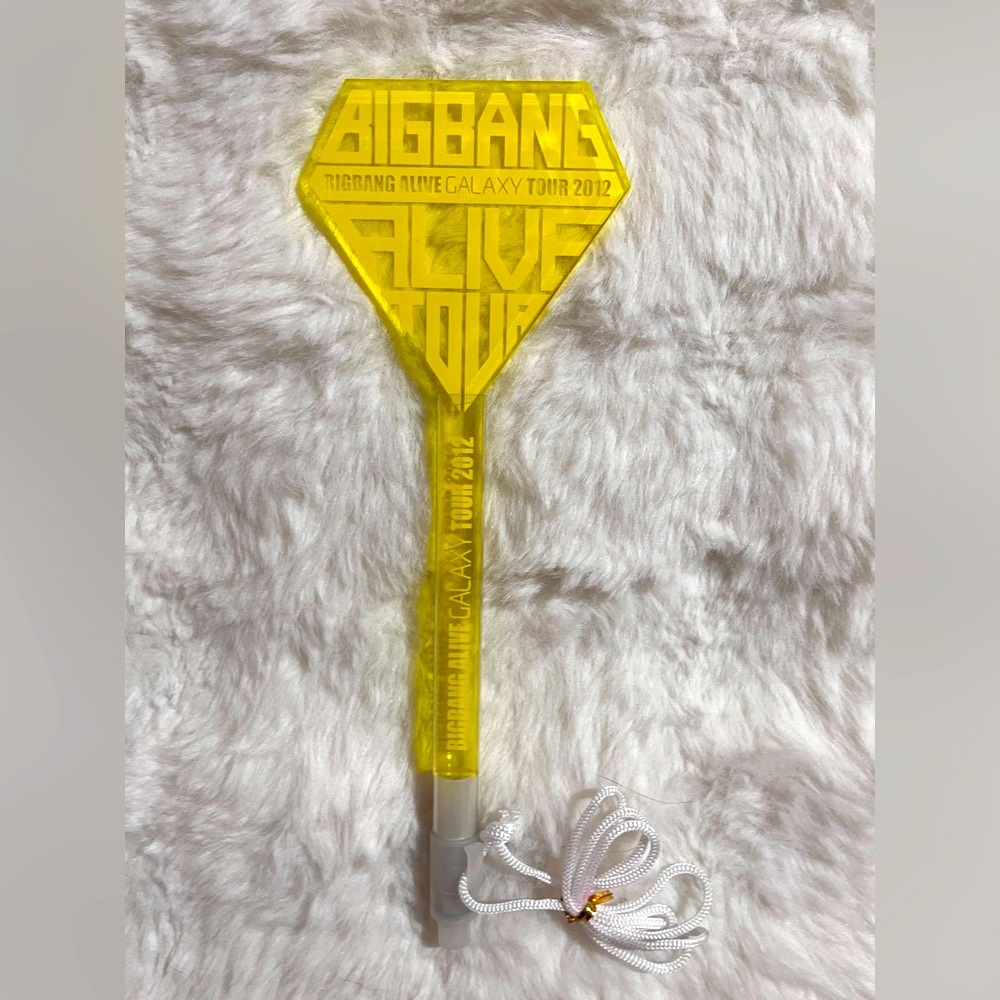 Big Bang 2012 Alive Galaxy Tour Light Stick